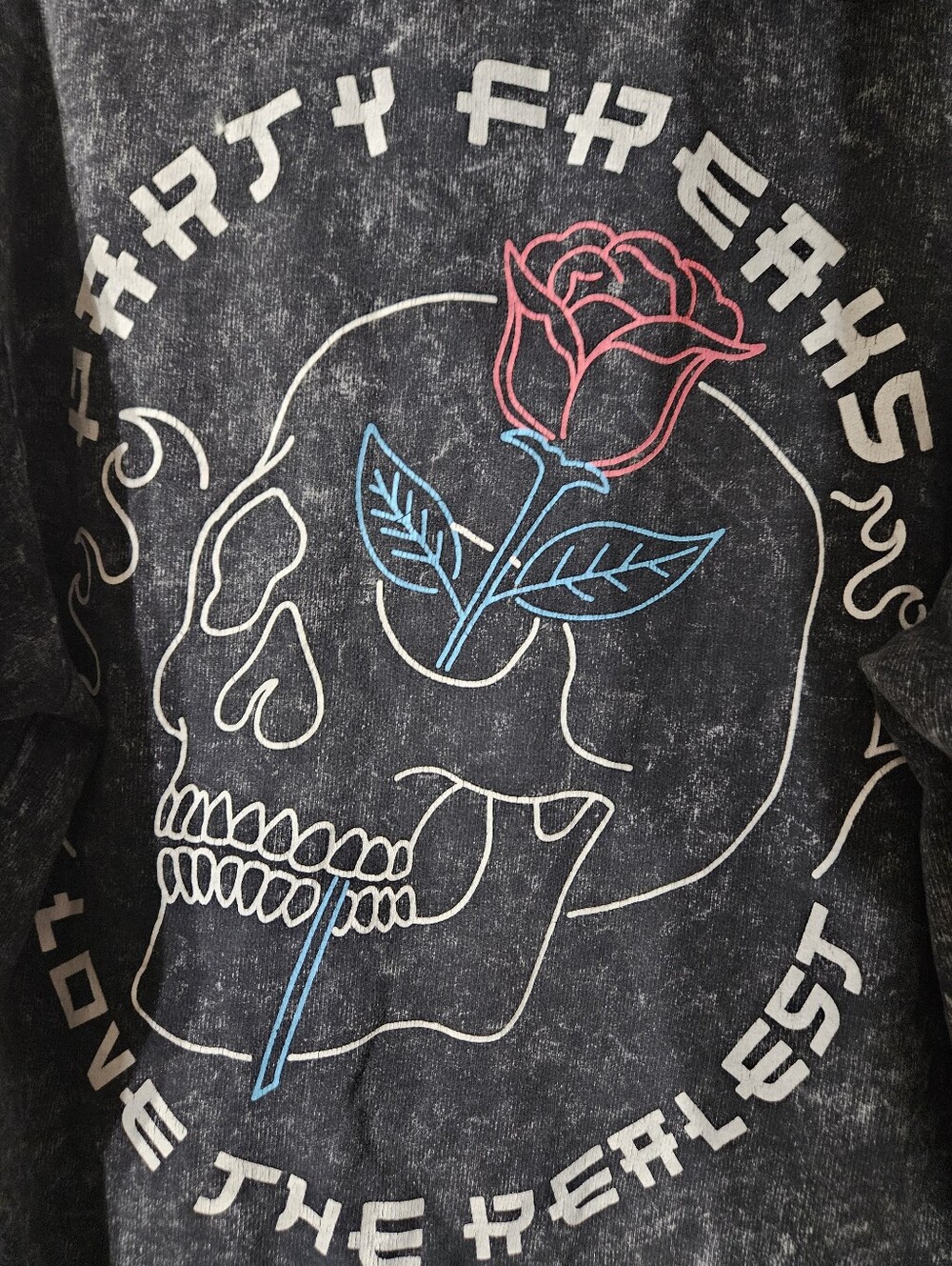 Chemistry Skull Hoodie Medium - Picture 5 of 5